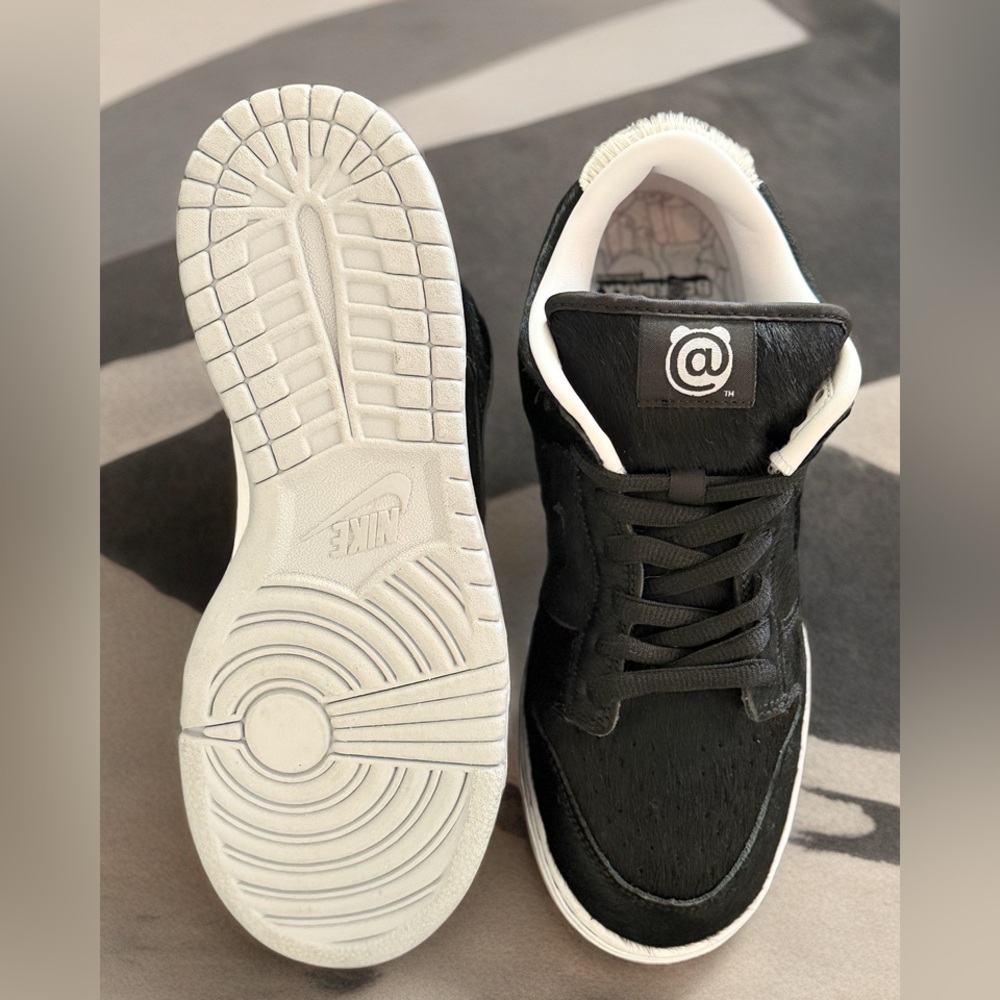 🔥🔥NIKE X MEDICOM DUNK SB LOW SHOES Quickstrike BE@RBRICK Skateboard - Size 7 - Picture 4 of 5